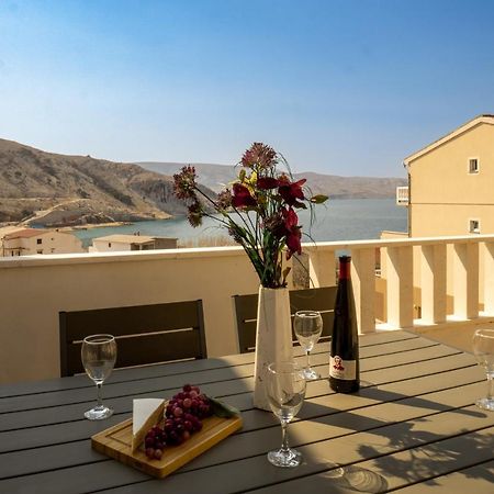 Modern Oceanview Apartment Metajna Exterior foto